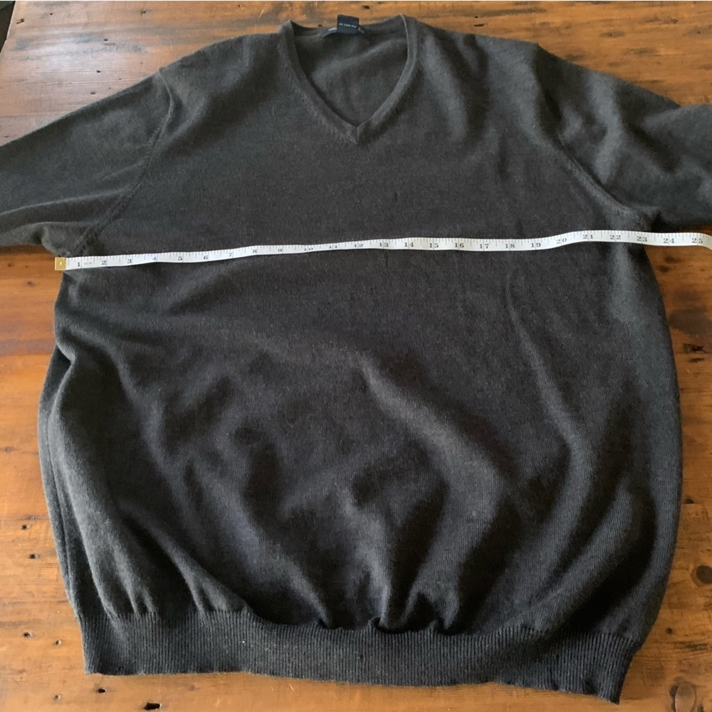 Brooks Brothers Charcoal Extra Fine Italian Merino Wool V Neck Sweater Sz XL - Picture 4 of 7